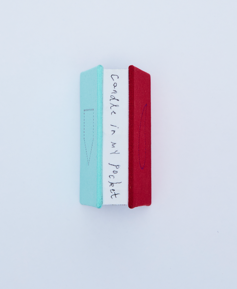 CANDLE IN MY POCKET 精裝小書